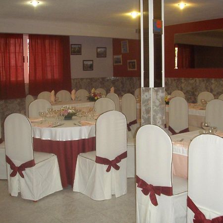 Hostal Mays Numancia de la Sagra Exterior foto